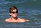 DiKaprio 11 saat dənizdə qalan adamı ölümdən qurtardı – FOTO